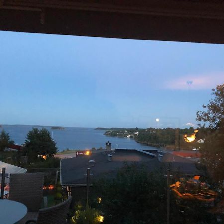 Ferienwohnung Aid Og Svein' S Sentrumsnaere Panorama Hjem Kristiansand Exterior foto