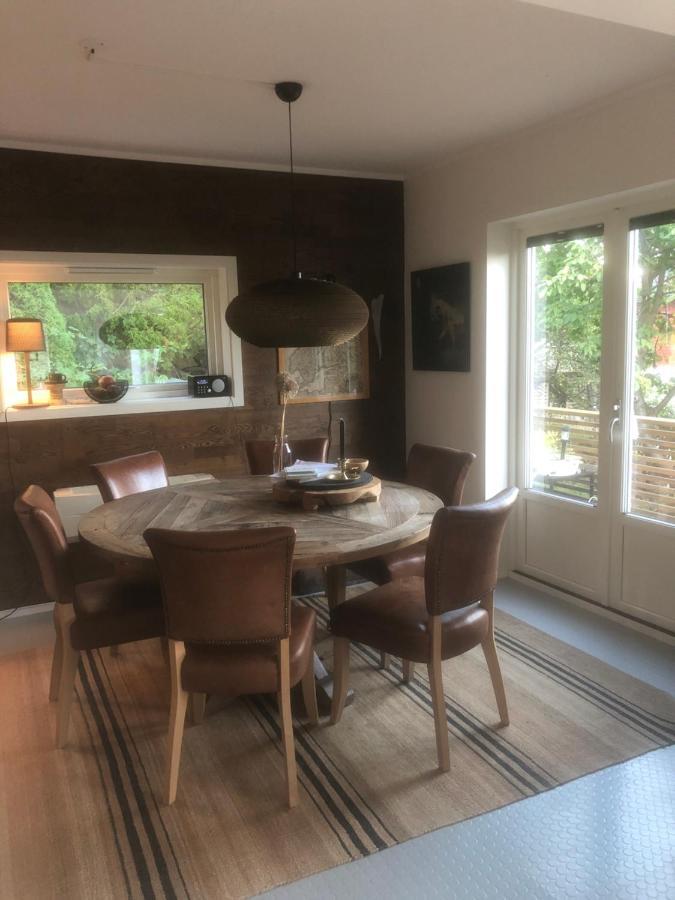 Ferienwohnung Aid Og Svein' S Sentrumsnaere Panorama Hjem Kristiansand Exterior foto
